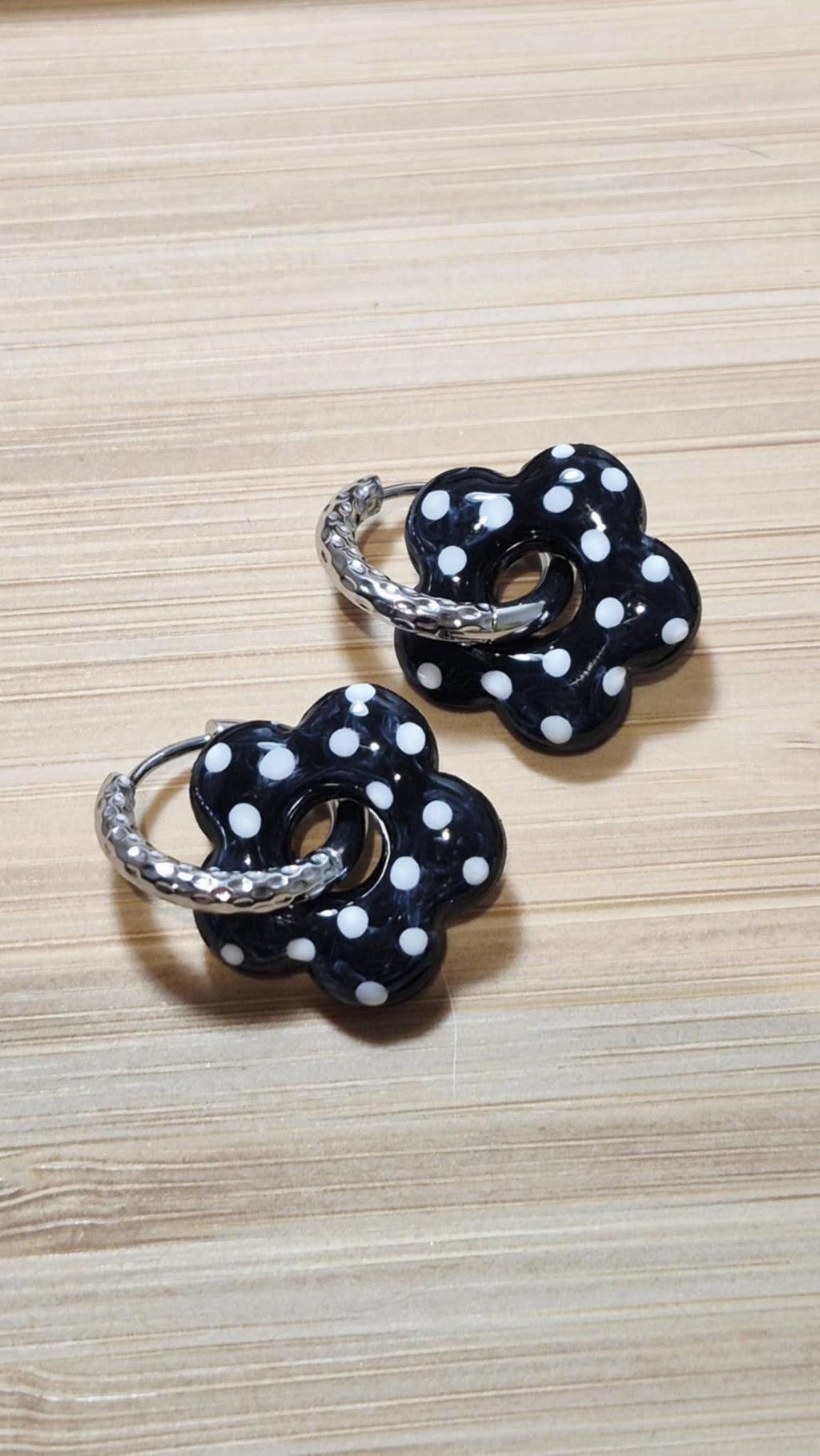 Pampilles fleurs à pois