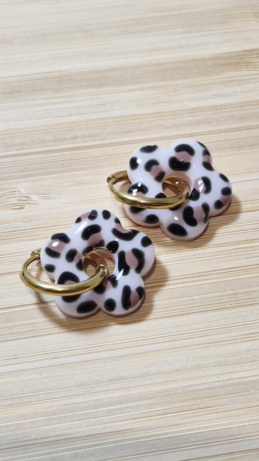 Pampilles fleurs léopard