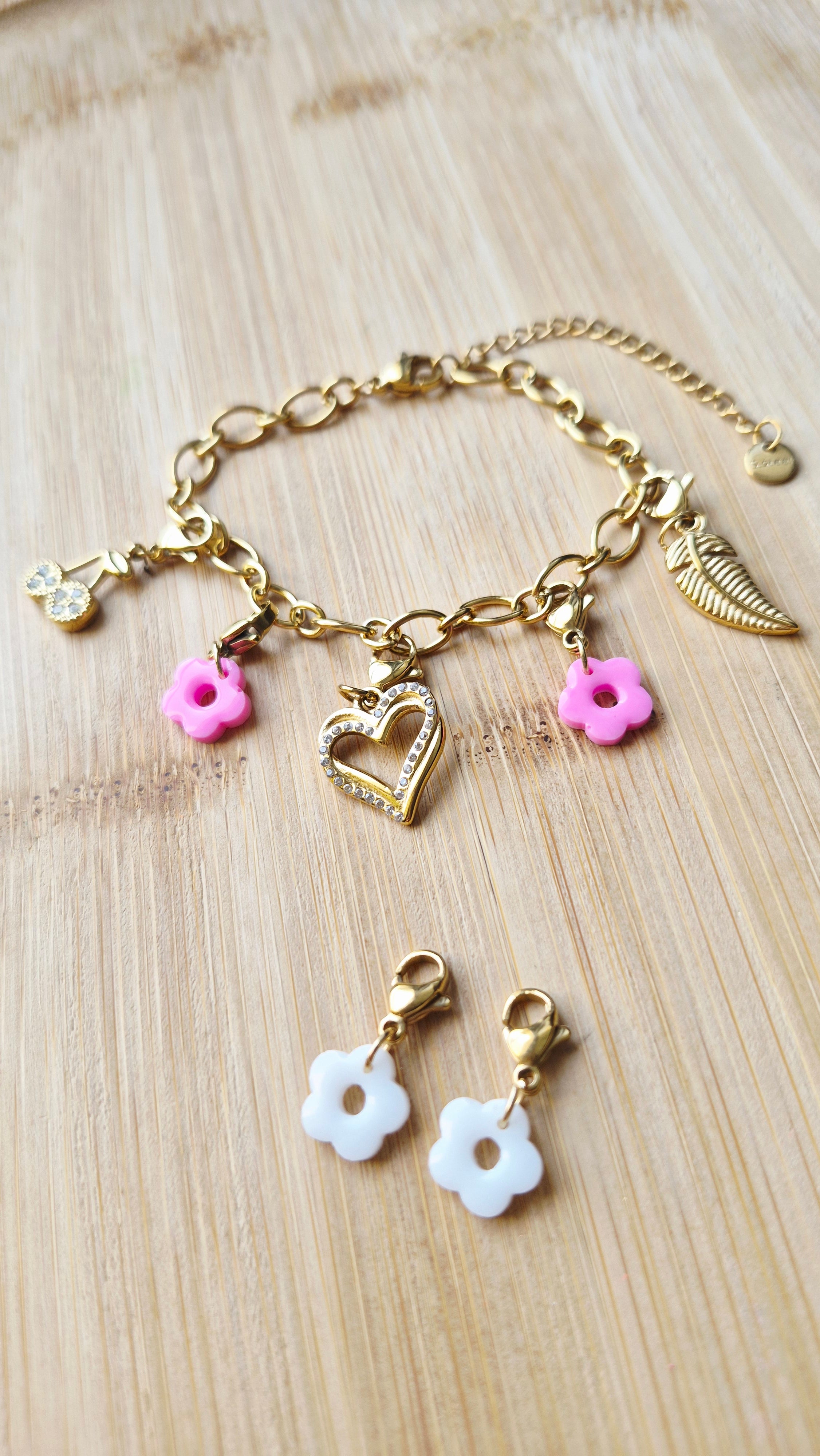 Bracelet charms collection pastel
