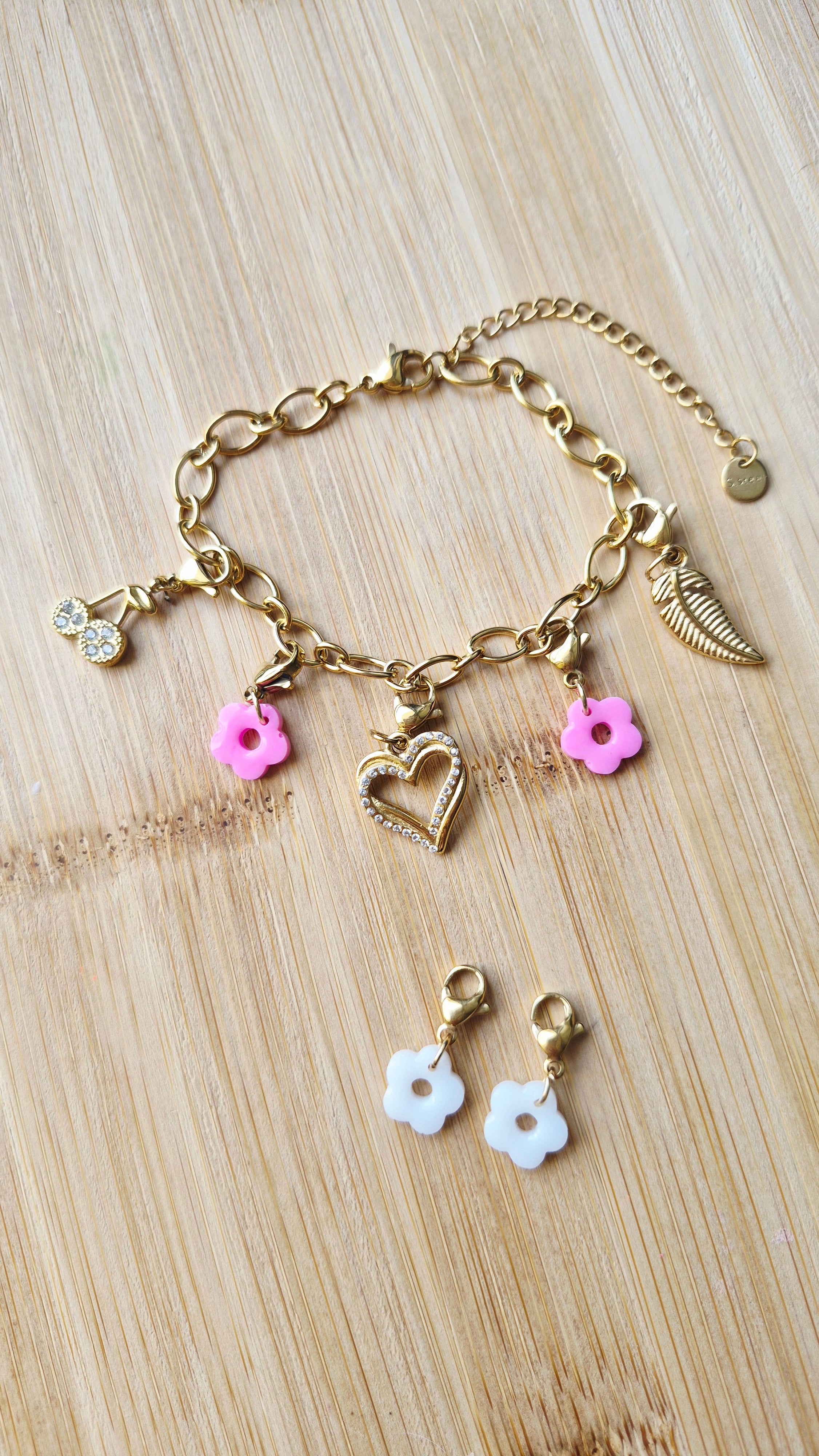 Bracelet charms collection pastel