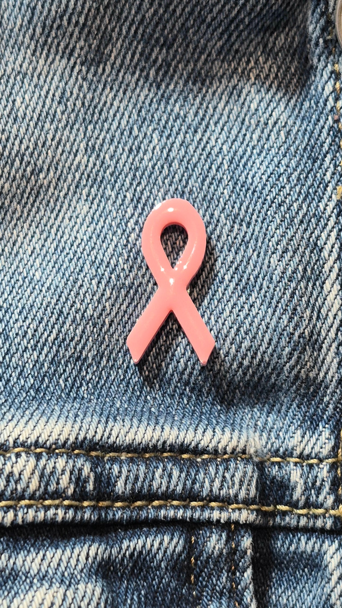 Pin's octobre rose