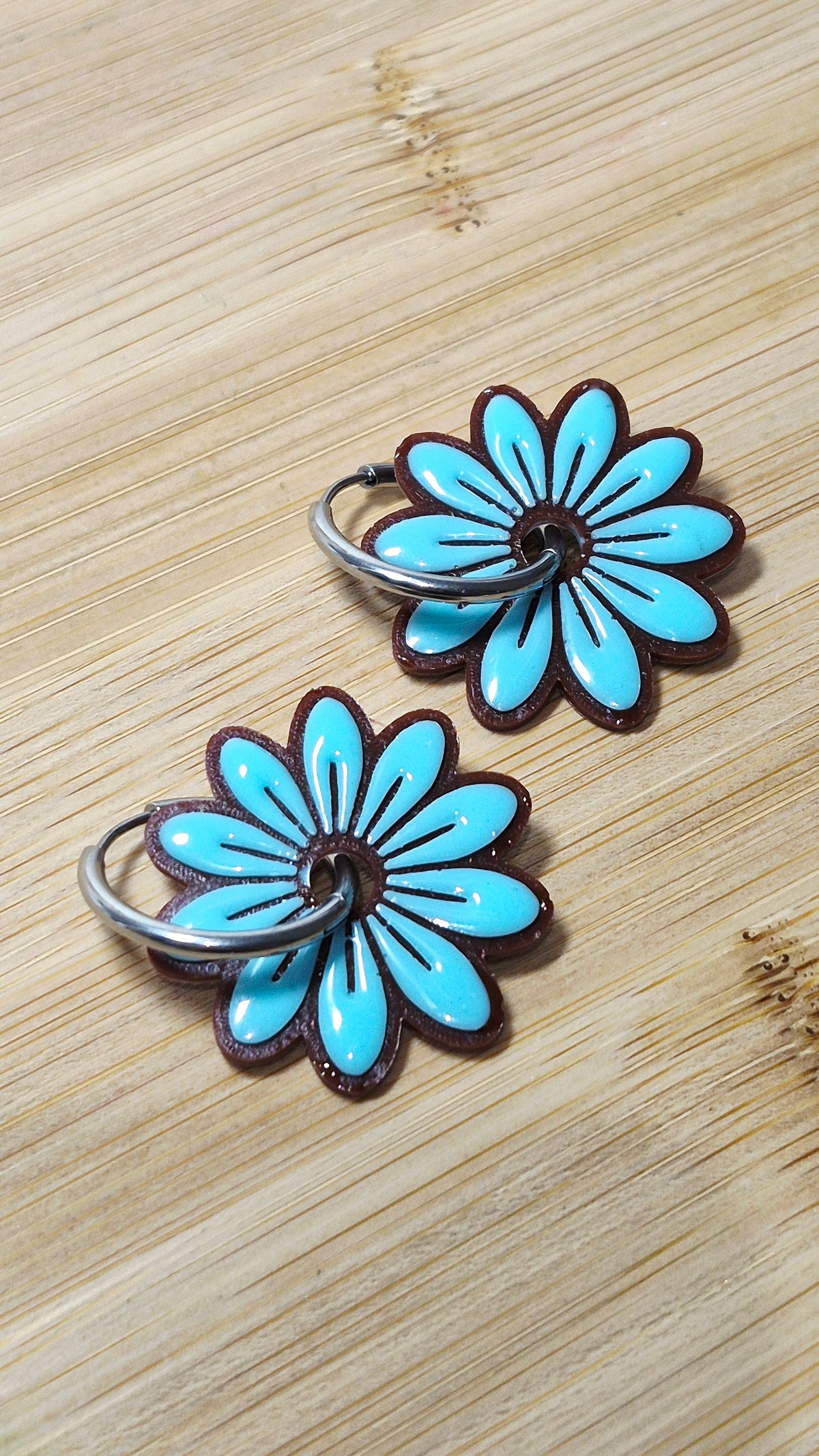 Fleurs Delphine (plusieurs coloris)