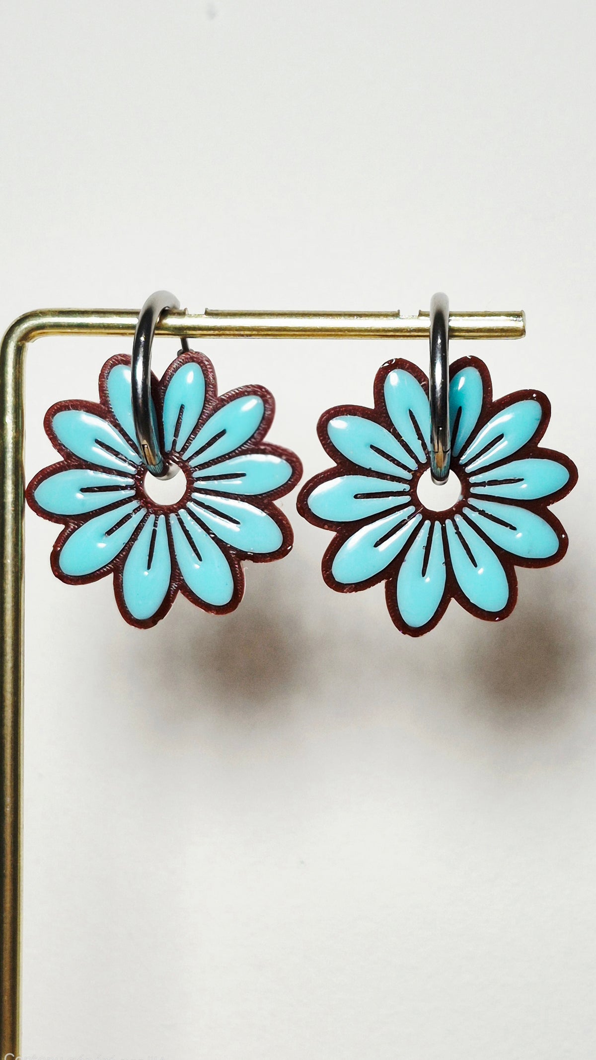 Fleurs Delphine (plusieurs coloris)