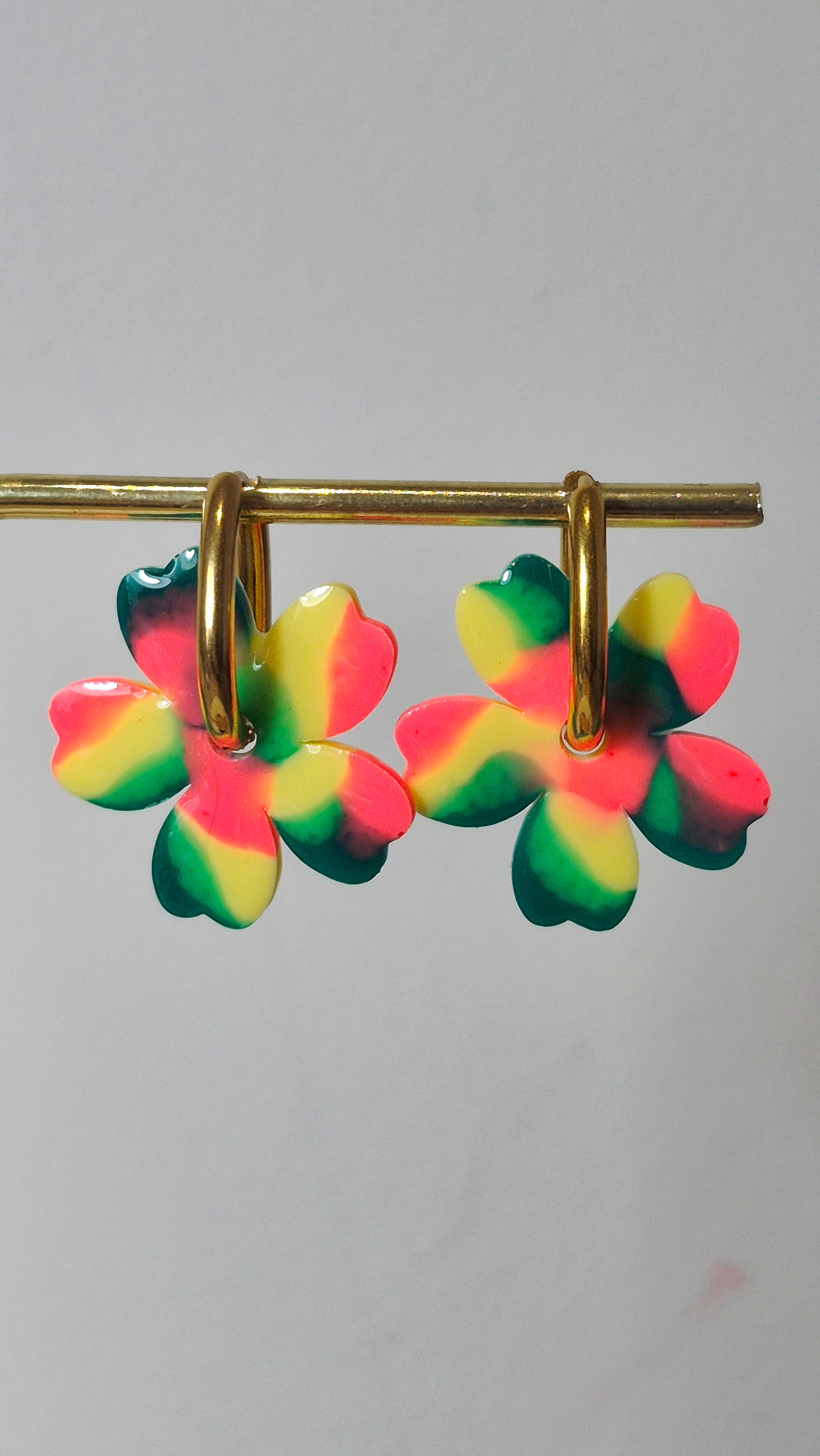 Fleurs Mia multicolore (plusieurs coloris)