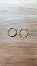 Créoles fines lisses dorées 12 mm